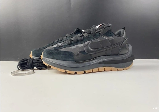Gum Sacai DD1875-001 Vaporwaffle Nike Black 0711